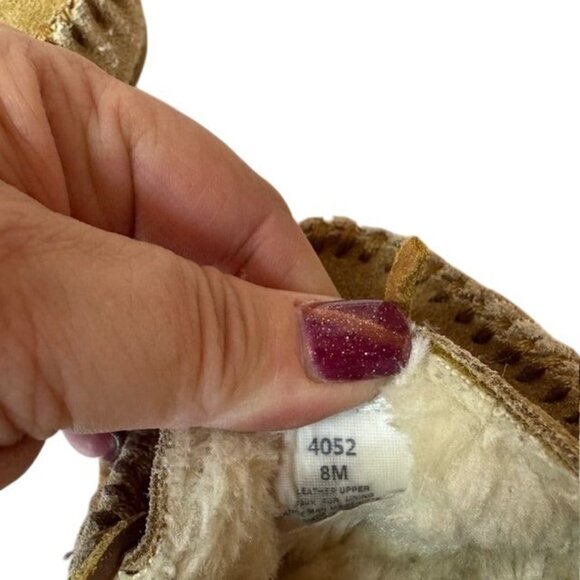 Minnetonka Womens Tan Suede Moccasin Slippers Size 8M With Faux Fur Lining & Rub - Picture 5 of 5
